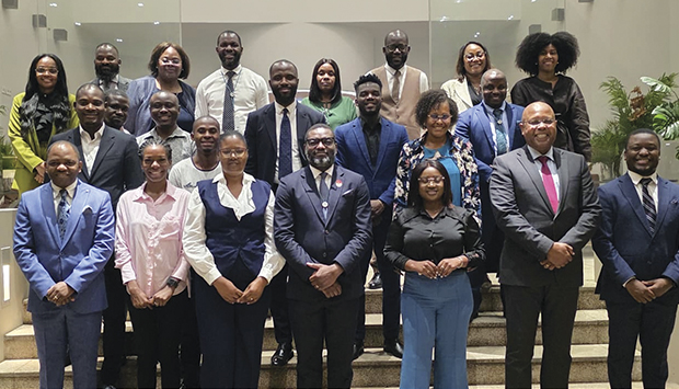 GRUPO DE PROFISSIONAIS ANGOLANOS EM SAÚDE RECEBEM FORMAÇÃO ESPECIALIZADA EM PORTUGAL