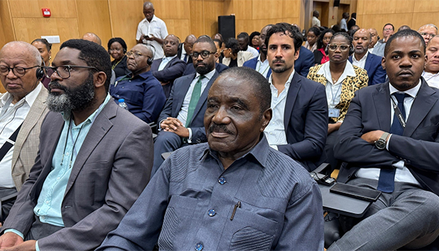 ANGOLA DEFENDE VALOR ACRESCENTADO DOS DIAMANTES NATURAIS
