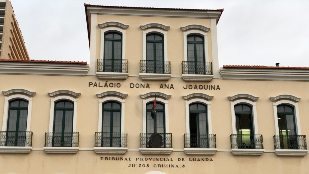 CIDADÃOS  IMPLICADOS EM ACTOS DE VANDALISMO SUBMETIDOS A JULGAMENTO