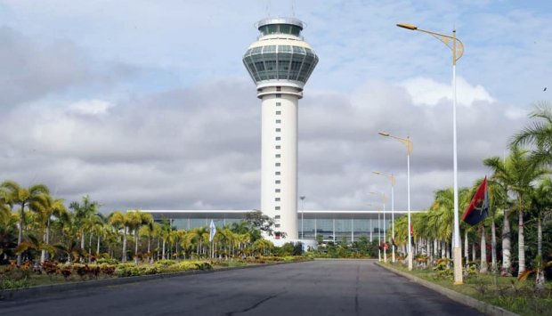 NOVO AEROPORTO INTERNACIONAL  DE LUANDA  REALIZA  PRIMEIRO  VOO EXPERIMENTAL  COM UM BOEING 777
