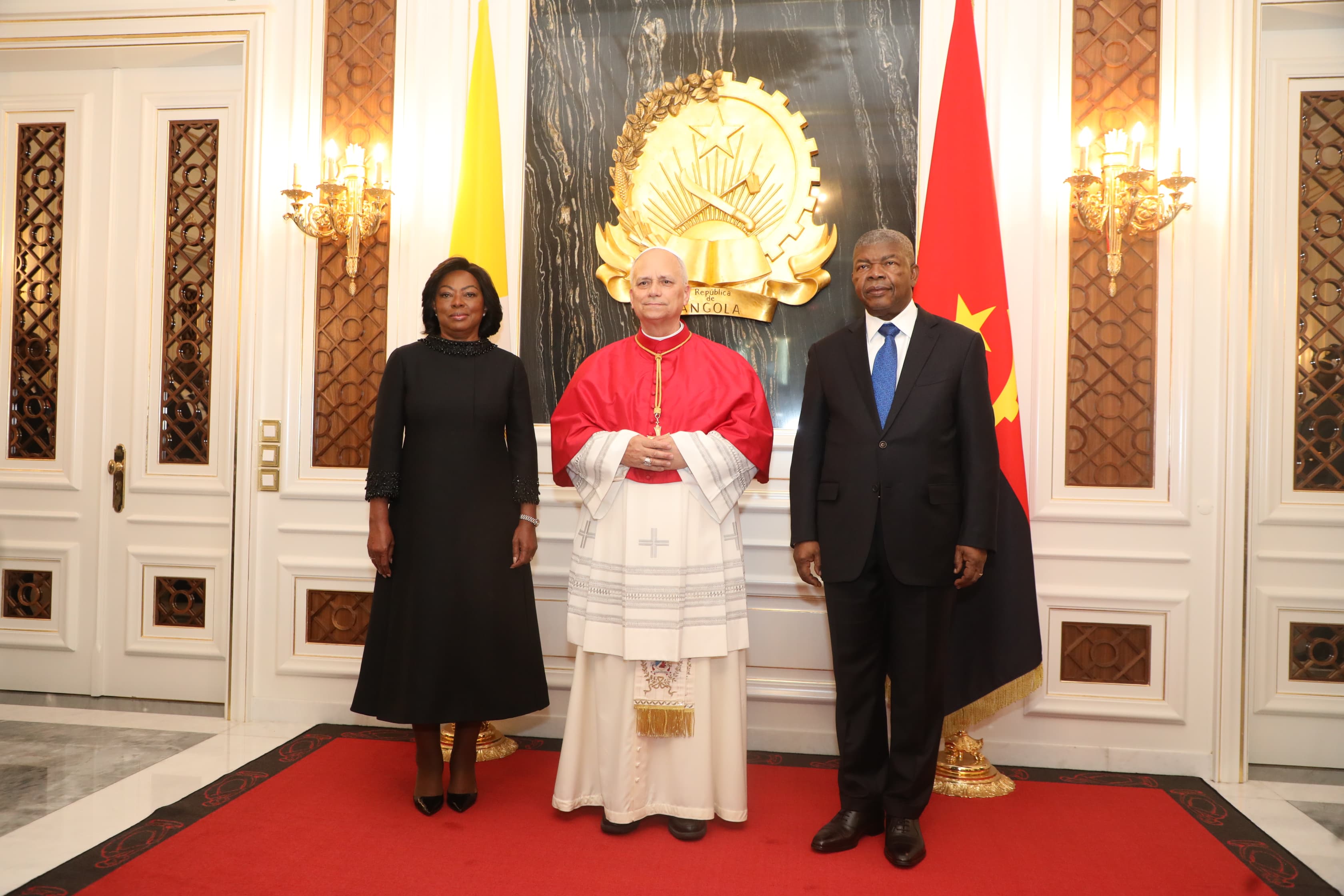 CHEFE DO VATICANO RECEBIDO NO PALÁCIO PRESIDENCIAL