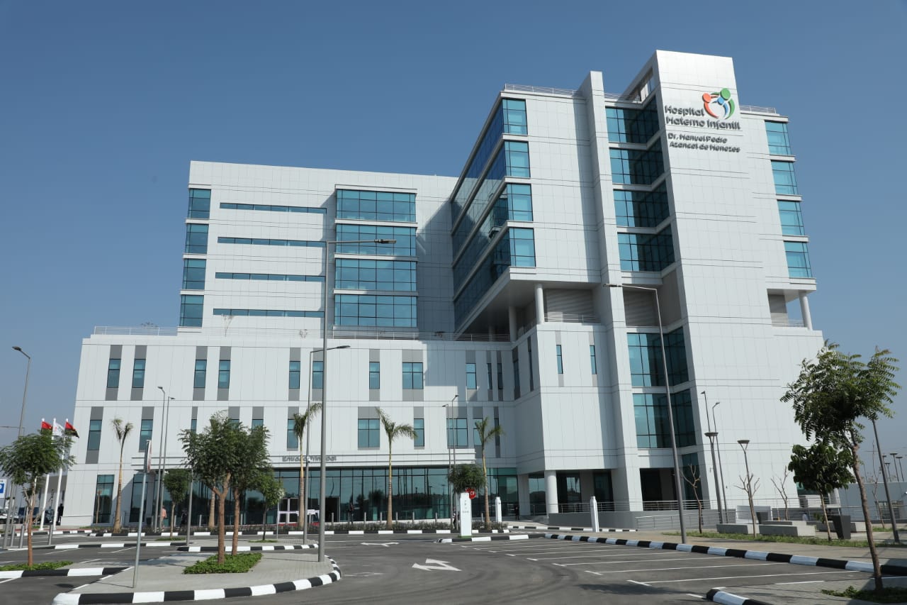 DIRECTOR-GERAL DA OMS VISITA HOSPITAIS   DE LUANDA