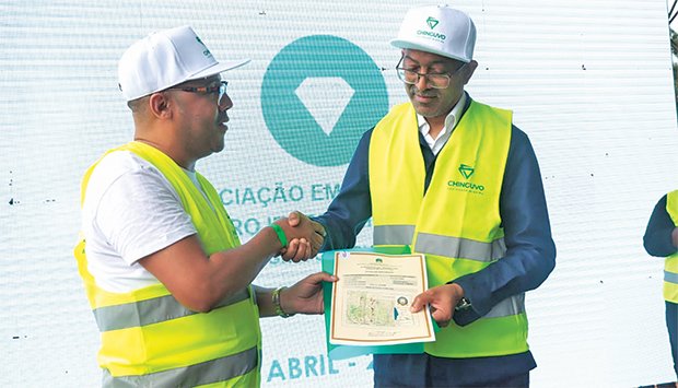 MINISTRO LOUVA INVESTIMENTOS  EM INFRA-ESTRUTURA DE PORTE