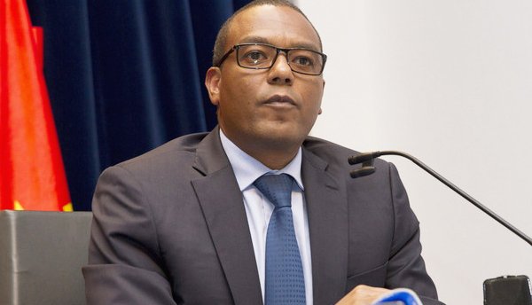 MINISTRO DE ESTADO  REÚNE–SE COM ASSOCIÇÃO DA INDÚSTRIA TÊXTIL