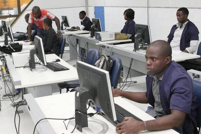 ANGOLA ALCANÇA NÍVEL DE MATURIDADE DIGITAL NA ADMINISTRAÇÃO PÚBLICA