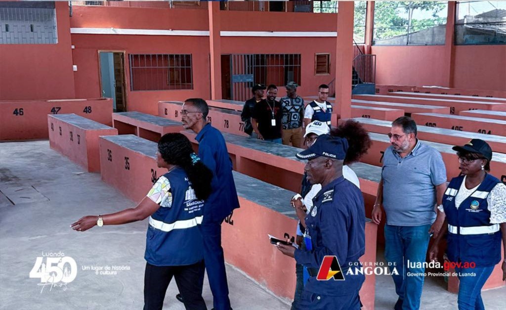 TÉCNICOS DOS SERVIÇOS E INFRA-ESTRUTURAS DO GOVERNO DE LUANDA CONSTATAM OBRAS NO SAMBIZANGA