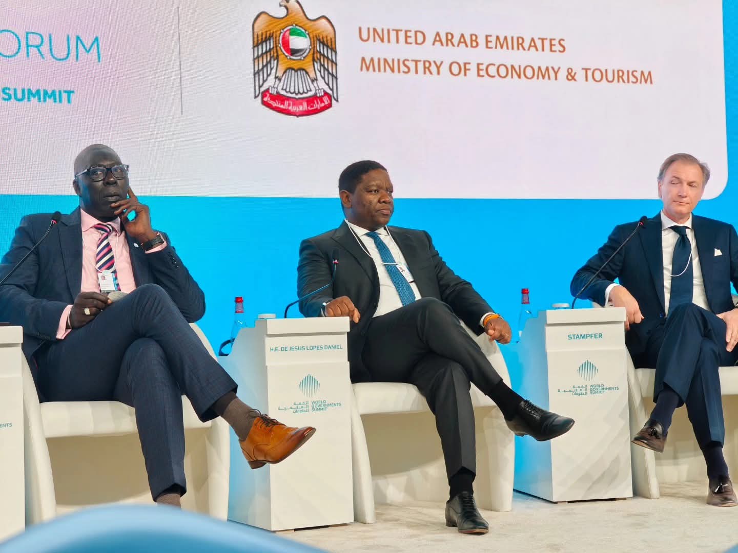 MINISTRO DO TURISMO DESTACA REFORMAS EM ANGOLA PARA CAPTAÇÃO DE INVESTIMENTO