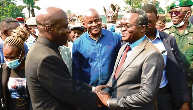 RECEITAS PODEM AUMENTAR COM A REABERTURA DA FRONTEIRA