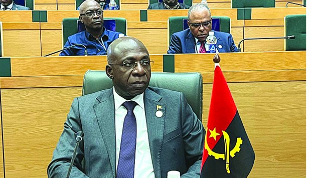 SADC-FUNCIONÁRIOS DA TROIKA REÚNEM EM HARARE