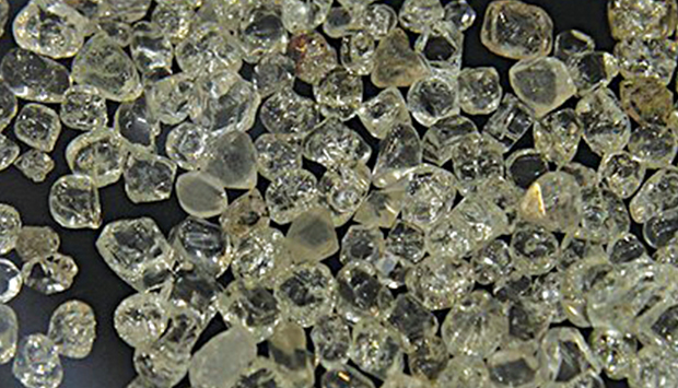 SODIAM LANÇA LEILÃO PARA VENDA DE 36 PEDRAS ESPECIAIS DE DIAMANTES
