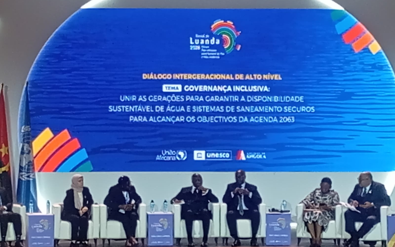 BIENAL : JOVENS APRESENTAM CAMINHOS PARA REVOLUCIONAR  SECTOR CLIMÁTICO EM ÁFRICA
