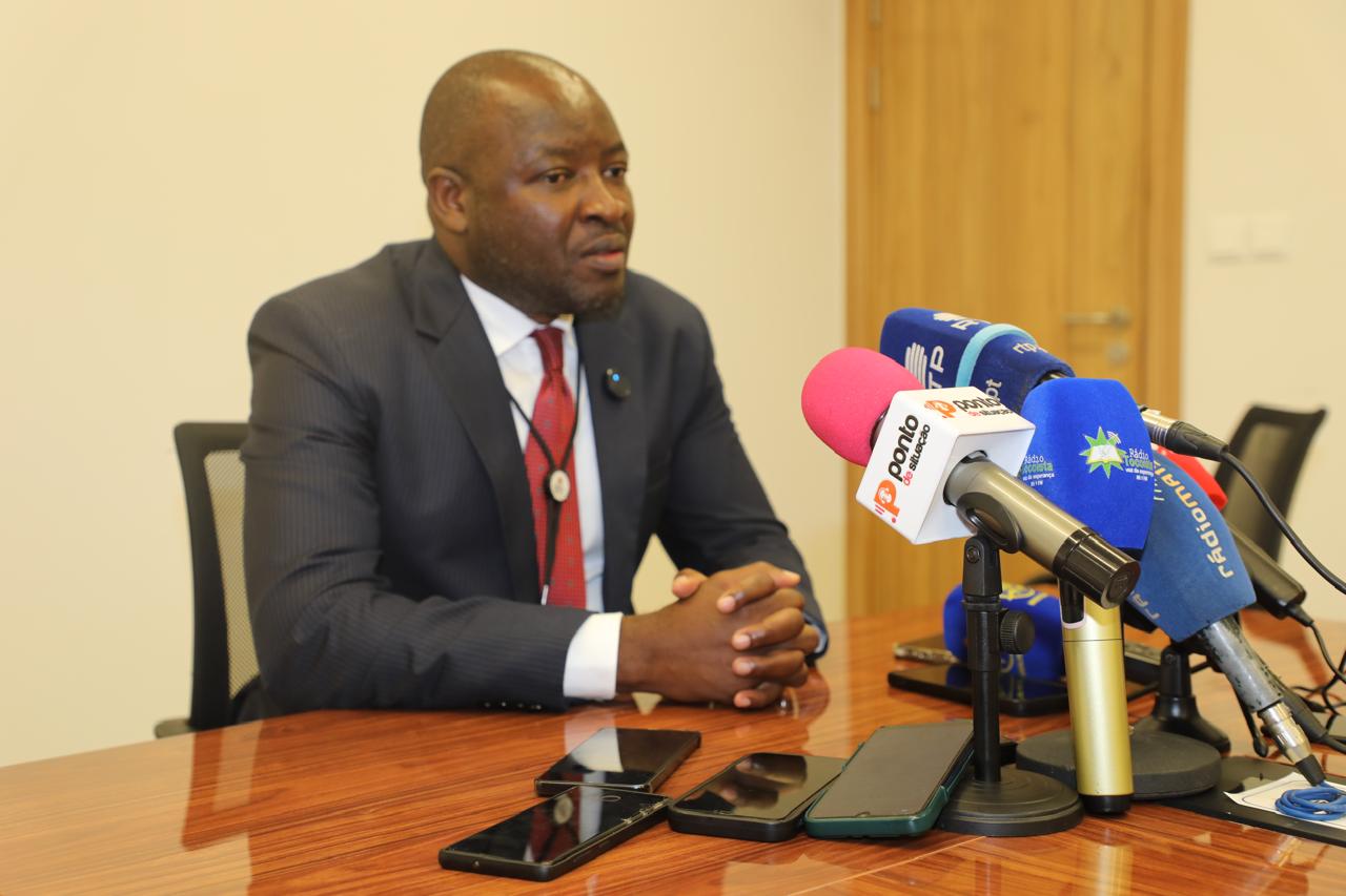 MINISTÉRIO DA SAÚDE REALIZA SESSÃO DE ESCLARECIMENTO SOBRE CONCURSO PÚBLICO  EXTERNO DE INGRESSO NO SECTOR