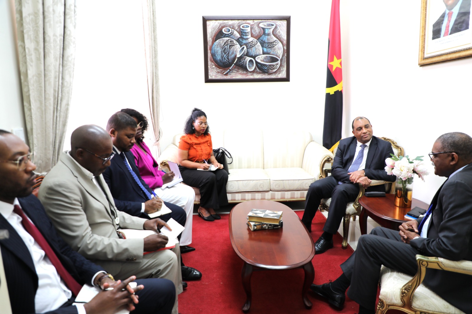 ANGOLA E CUBA ABORDAM  PREPARATIVOS PARA PRÓXIMA  SESSÃO DA COMISSÃO INTERGOVERNAMENTAL