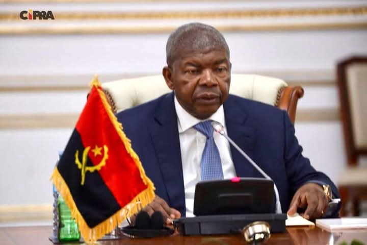 PRESIDENTE JOÃO LOURENÇO VENCE PRÉMIO “BABACAR NDIAYE 2025