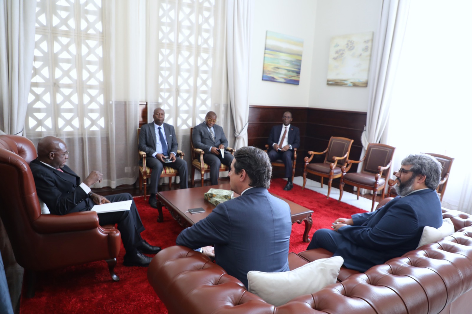 ANGOLA E PORTUGAL PRETENDEM EXPLORAR NOVAS ÁREAS DE COOPERAÇÃO