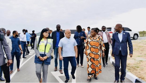 PRESIDENTE DA ASSEMBLEIA DA REPÚBLICA DE MOÇAMBIQUE CONCLUI VISITA DE TRABALHO À BENGUELA