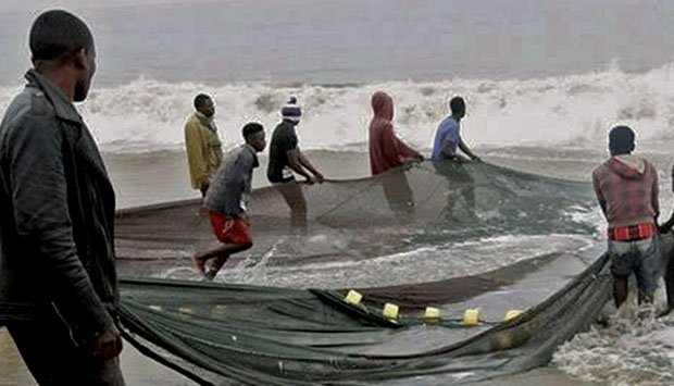 PESCA ILEGAL  PREOCUPA OPERADORES DO SECTOR NO PAÍS