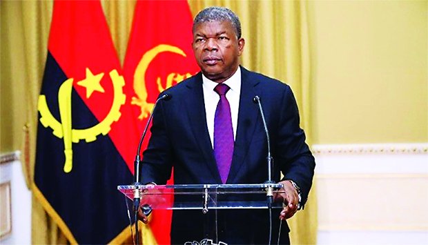 CHEFE DE ESTADO FALA À IMPRENSA