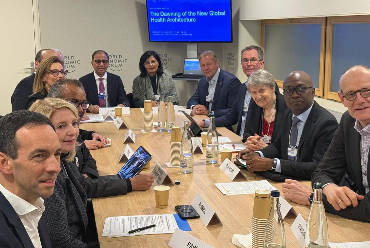 MINISTRO DO PLANEAMENTO NO FÓRUM MUNDIAL DE DAVOS