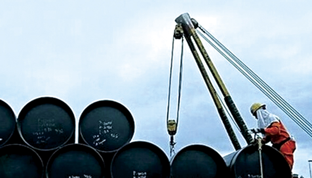 BRENT RECUPERA 0,47% E SE FIXA NOS  108,8 dólares