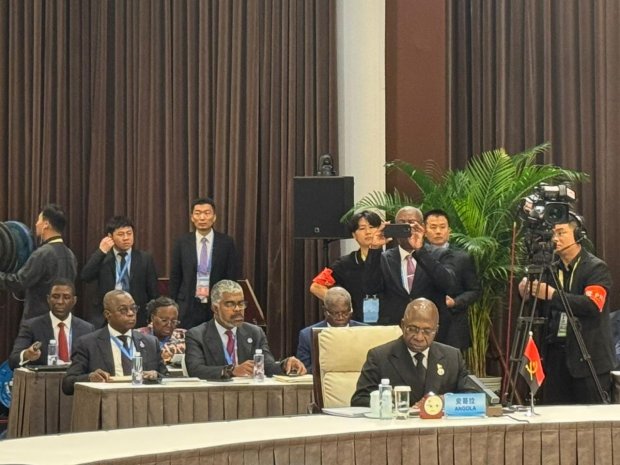 ANGOLA QUER CONECTIVIDADE PARA APOIAR A ECONOMIA MUNDIAL