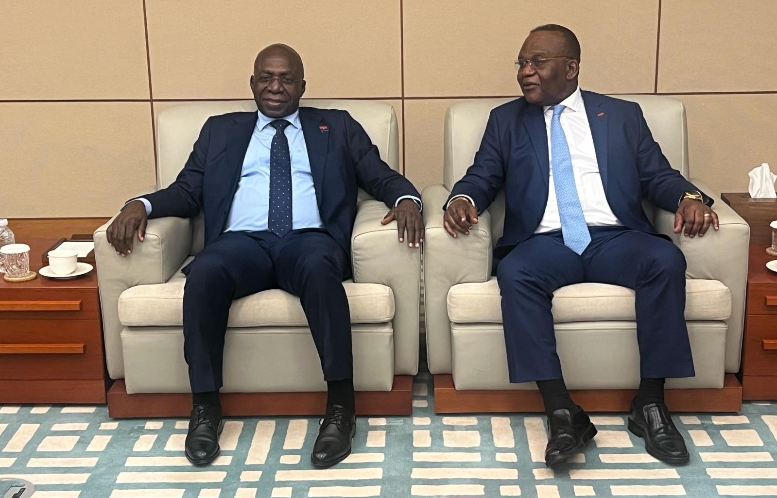MINISTRO TÉTE ANTÓNIO PARTICIPA NA REUNIÃO ENTRE ÁFRICA E REPÚBLICA DA COREIA  EM SEUL