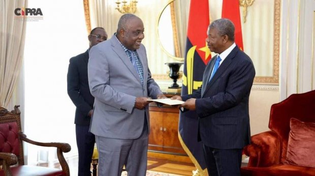 JOÃO LOURENÇO RECEBE MENSAGEM DO PRESIDENTE DA UNIÃO  AFRICANA
