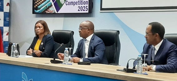 JORNALISTA ANGOLANO DINIZ SIMÃO DISTINGUIDO COM SEGUNDO LUGAR NO PRÉMIO SADC DE JORNALISMO