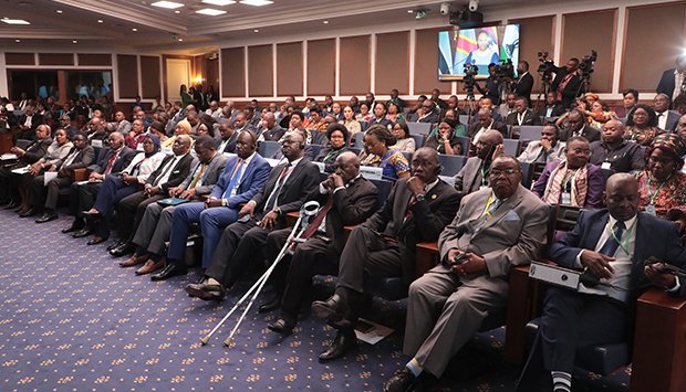 DEPUTADOS  DA SADC DEFENDEM ORÇAMENTO SUFICIENTE AO PROGRAMA