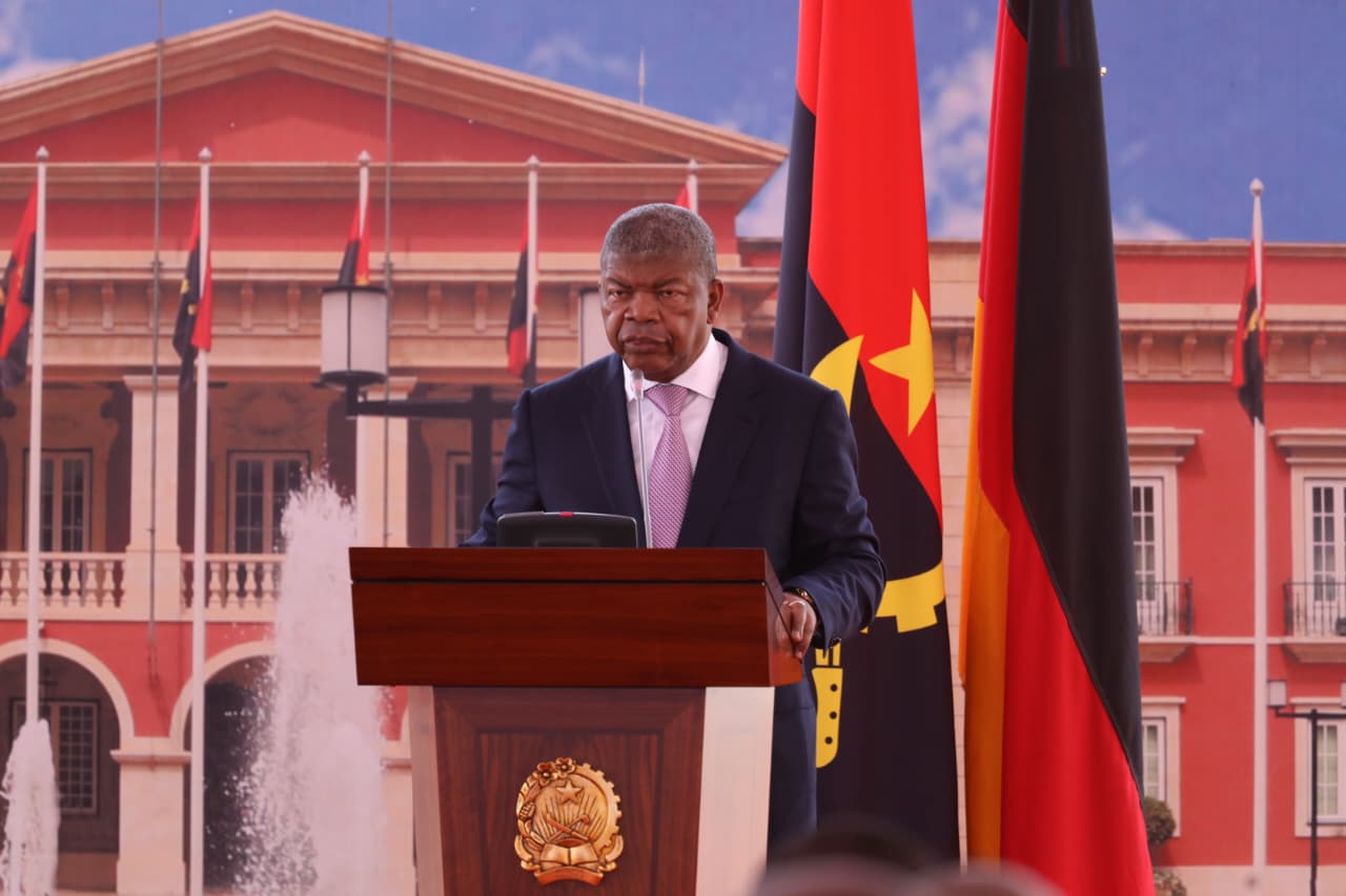 ANGOLA INTERESSADO EM MAIS INVESTIMENTO ALEMÃO