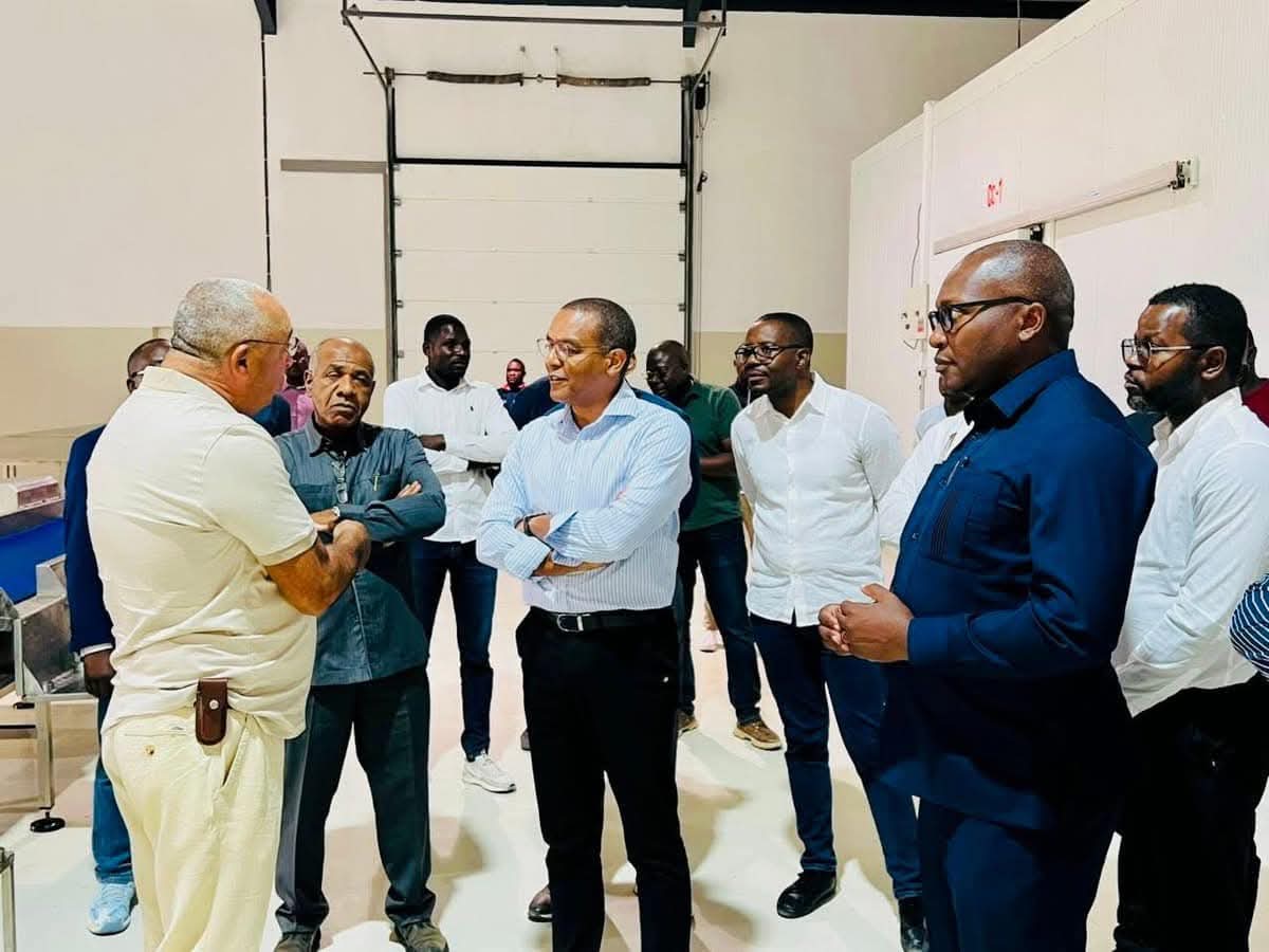 MINISTRO JOSÉ MASSANO GARANTE APOIO AOS EMPRESÁRIOS DO NAMIBE