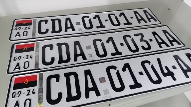 DIRECÇÃO DE TRÂNSITO ESCLARECE QUE SÃO FALSAS INFORMAÇÕES SOBRE TROCA DE CHAPAS DE MATRÍCULAS